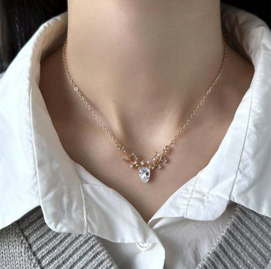 Korean Luxurious Diamond stone Pendant