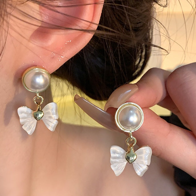 Korean Beautiful knot Earring