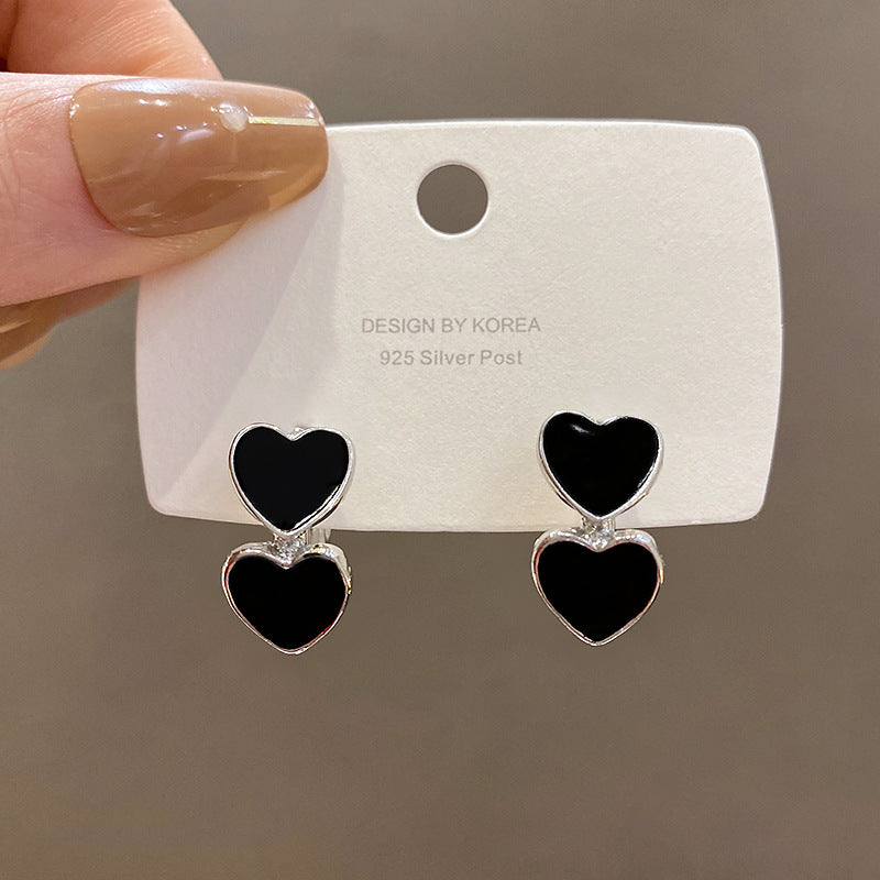korean black heart earring