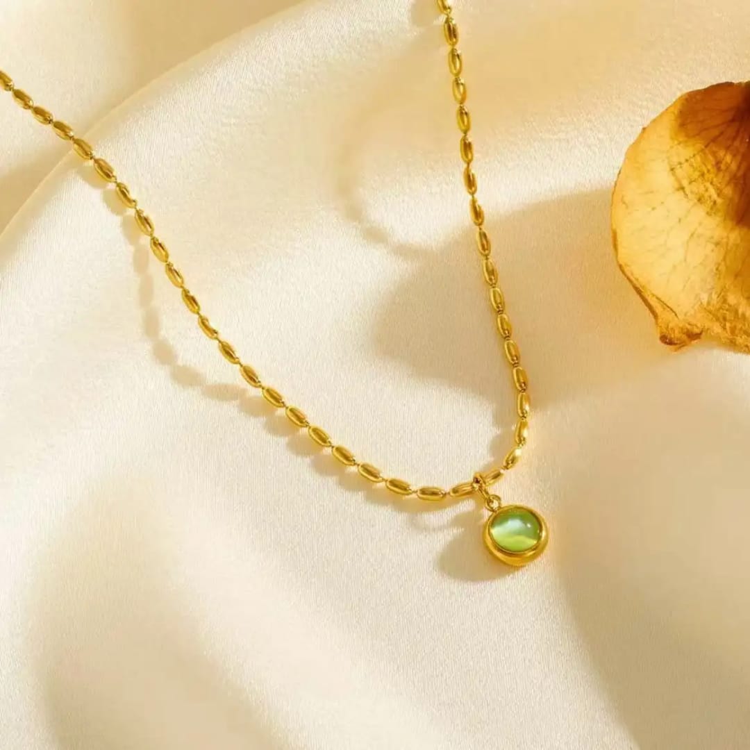 Korean gold stone pendant