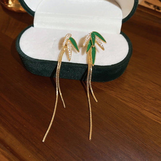 Korean Beautiful green and gold leaf drop earring3