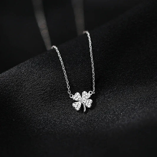 Korean beautiful flower 🌼 Pendant