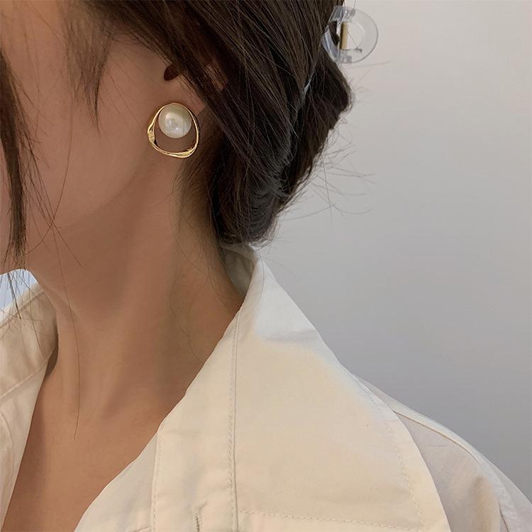 Korean trendy pearl Earring