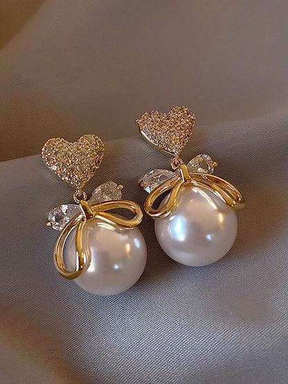 Korean Rhinestone Heart & Faux Pearl Decor Earrings Gold3
