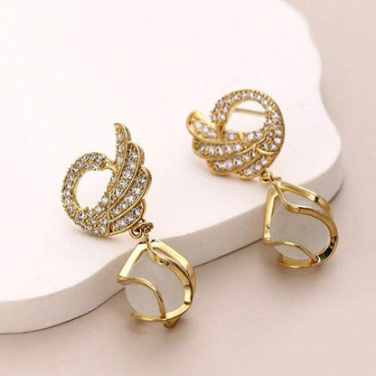 Korean Crystal Sparking Diamond Earring for Women Gold3