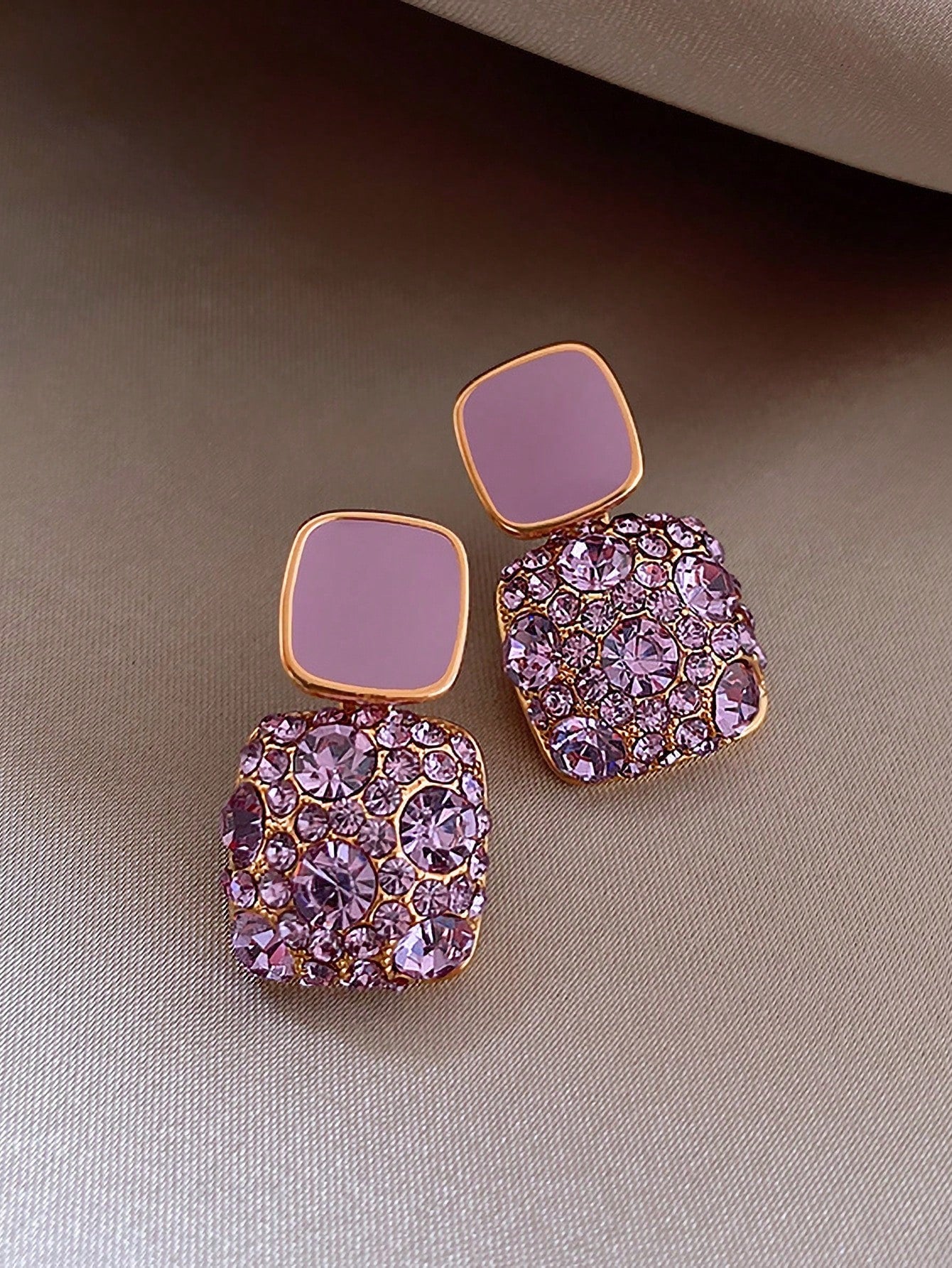 Cute Sparkling Purple Diamond Crystal Beautifull Stud Earrings