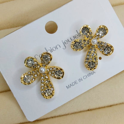 Korean beautiful Diamond stones Earring