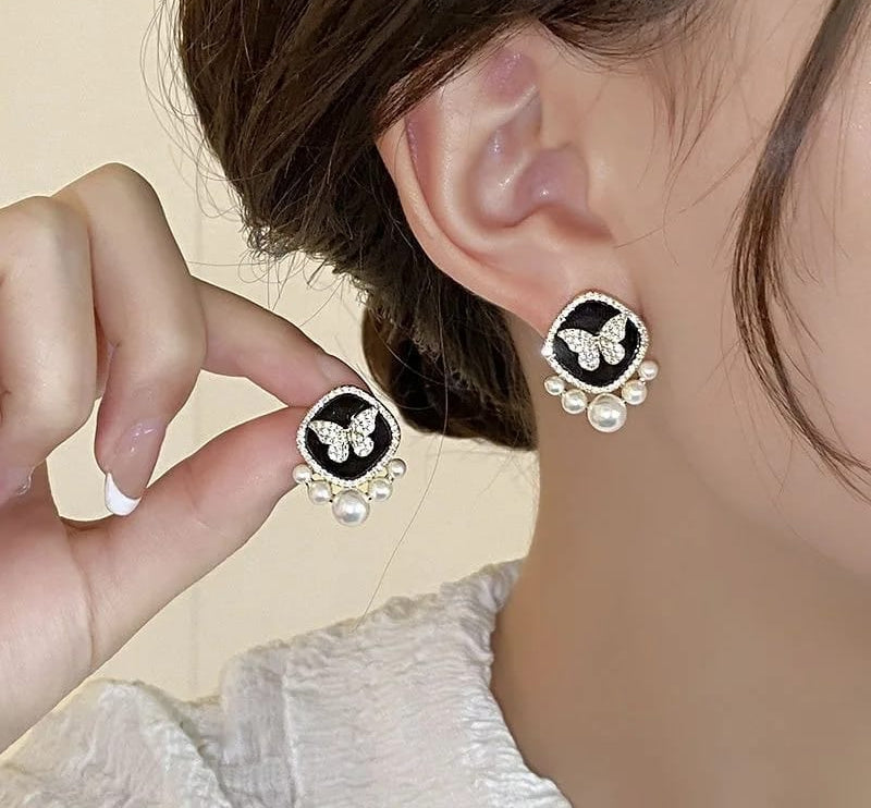 Korean Luxurious Butterfly Earring