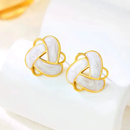 Korean white cite anti tarnish earring