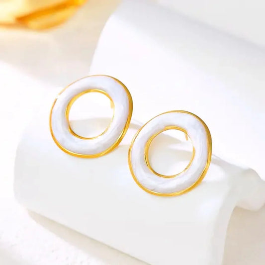 korean white circle anti tarnish earring