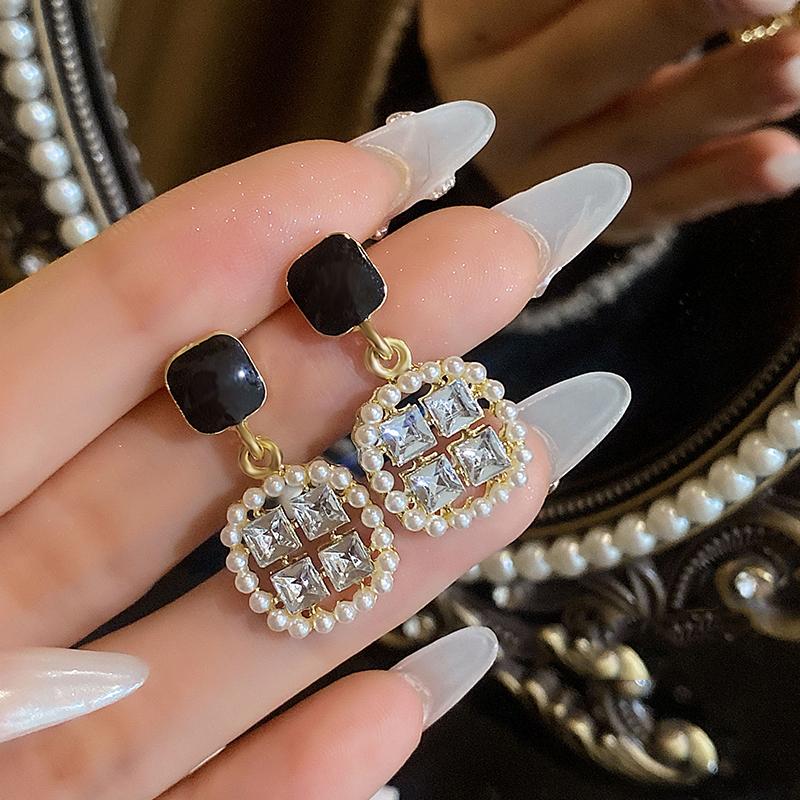 korean luxurious Crystal Earring