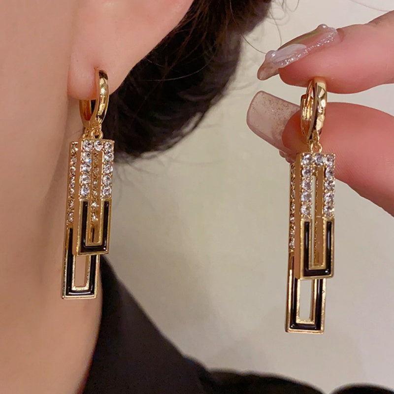 korean beautiful gold and black drop earring