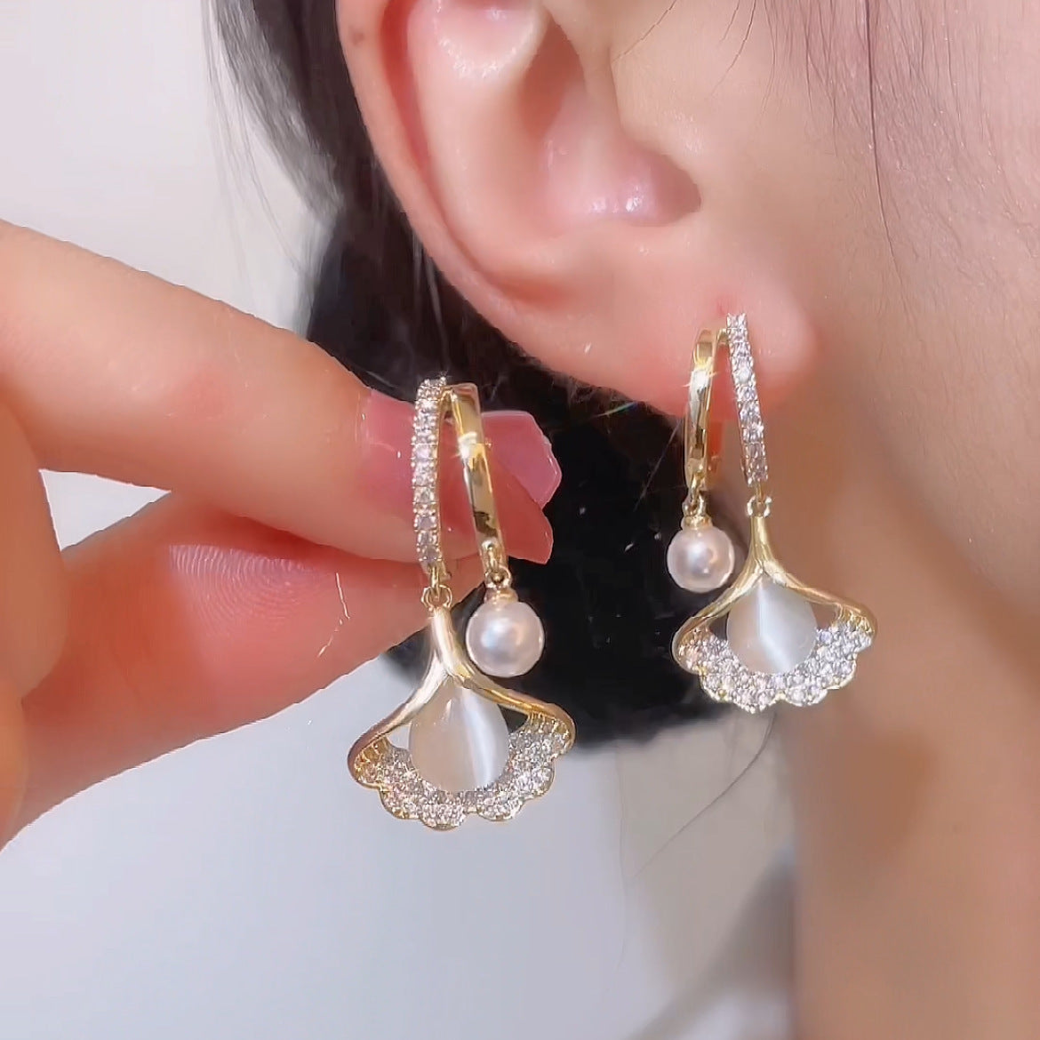 Korean beautiful pearl zircon earring
