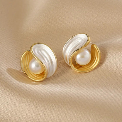 Natural Pearl Earrings Luxury Simple Unique Versatile Hanging Drip Wrap Stud Earrings Party Wed Unusual Jewelry3