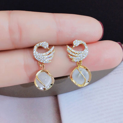 Korean Crystal Sparking Diamond Earring for Women Gold3