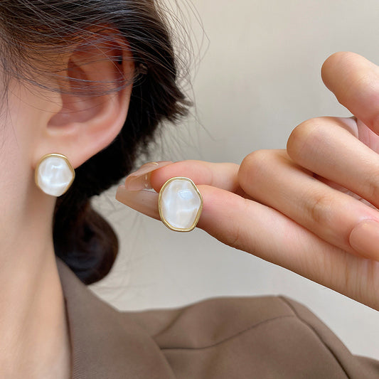 Korean Luxurious White Premium Stone Earring3