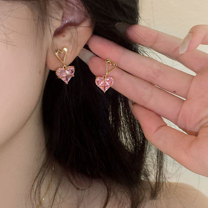 Korean Luxurious Diamond Heart Earring