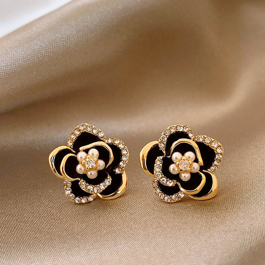 Korean beautifull flowere zircnon stone earring