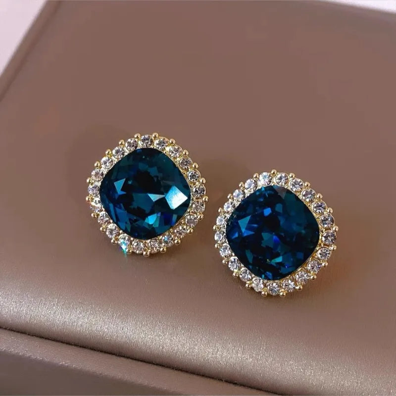koreran luxurious Blue stone Beautiful stud Earring3