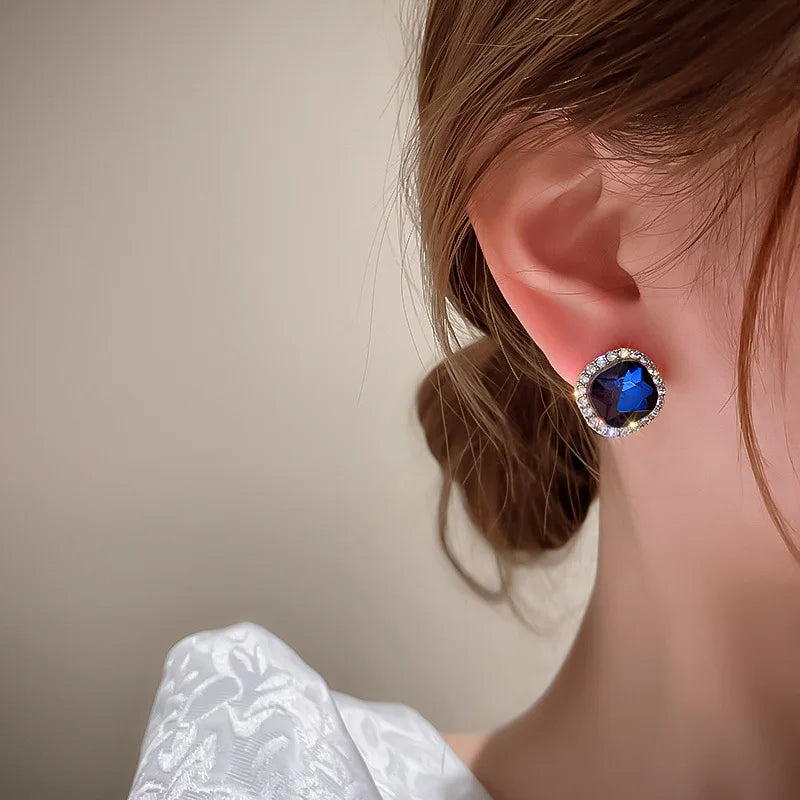koreran luxurious Blue stone Beautiful stud Earring3