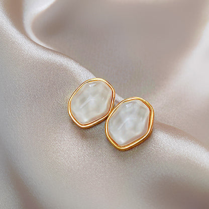 Korean Luxurious White Premium Stone Earring3