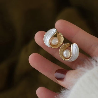 Natural Pearl Earrings Luxury Simple Unique Versatile Hanging Drip Wrap Stud Earrings Party Wed Unusual Jewelry3