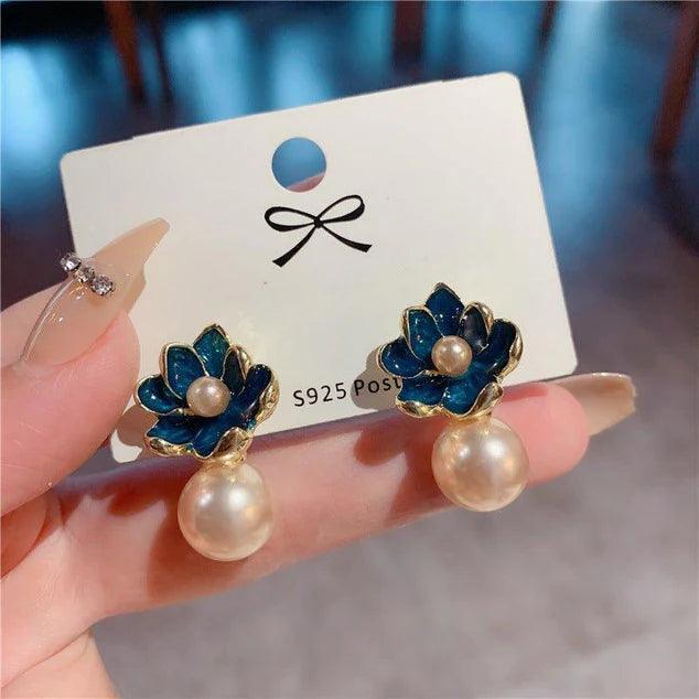 Korean Luxurious Crystal Flower Gold Earring