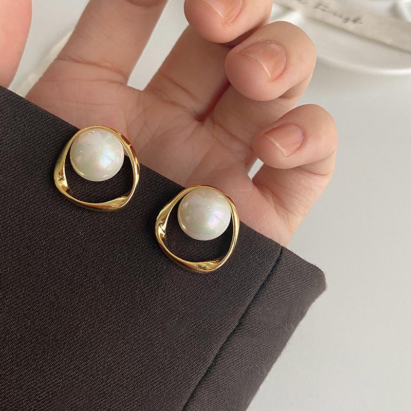 Korean trendy pearl Earring