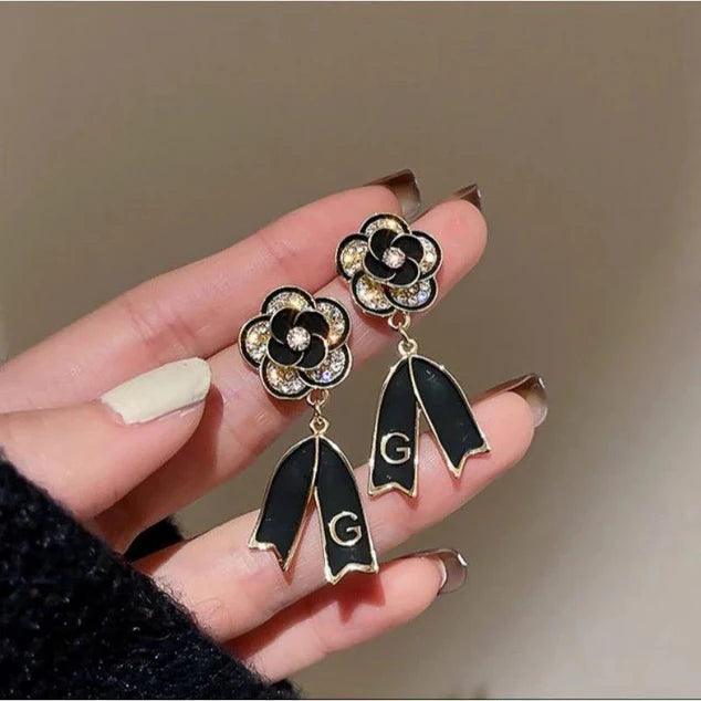 Korean Luxurious Crystal Flower Black Gold Earring