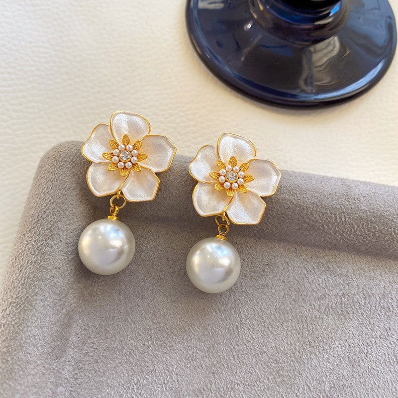 Korean beautiful flower white earring