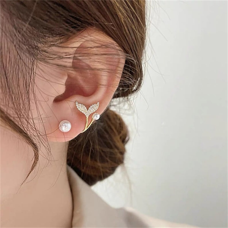 Korean Peal Wings Zirconia Earring