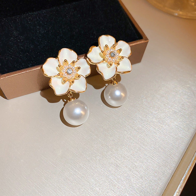 Korean beautiful flower white earring