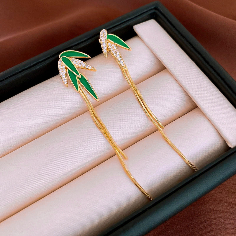 Korean Beautiful green and gold leaf drop earring3