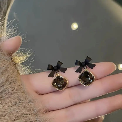 Cute Black Stone Crystal Cute Korean earrings for women Alloy Earring Set3