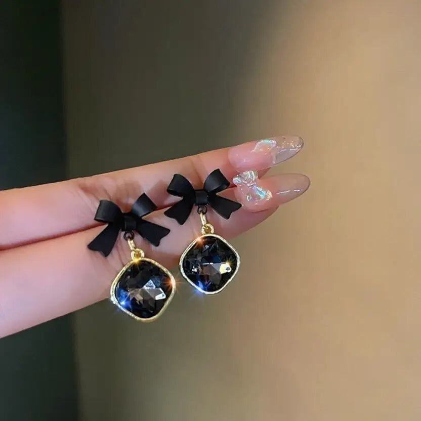 Cute Black Stone Crystal Cute Korean earrings for women Alloy Earring Set3