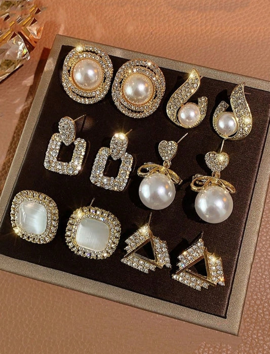 Diamond & Pearl Decor French Luxurious Elegant Ear