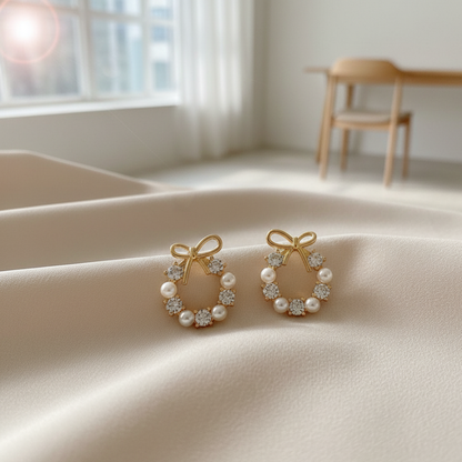 Beautiful Natural Pearl Diamond Studded Gold Earring