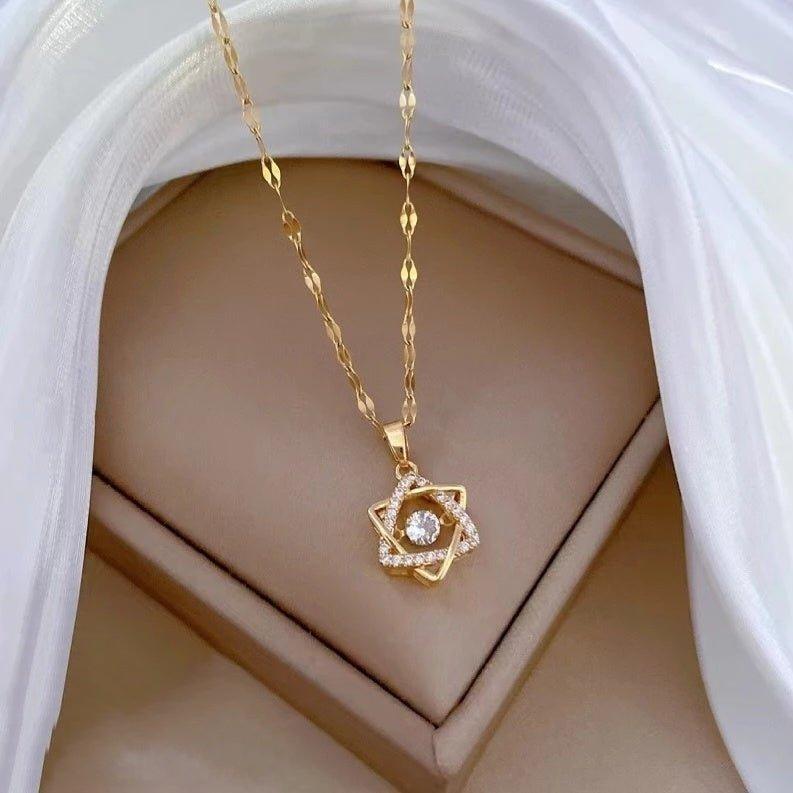 Korean Luxury Beautiful Star Gold Pearl Zirconia Stone Heart Pendant Necklace