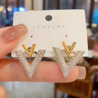 Korean v shape earring